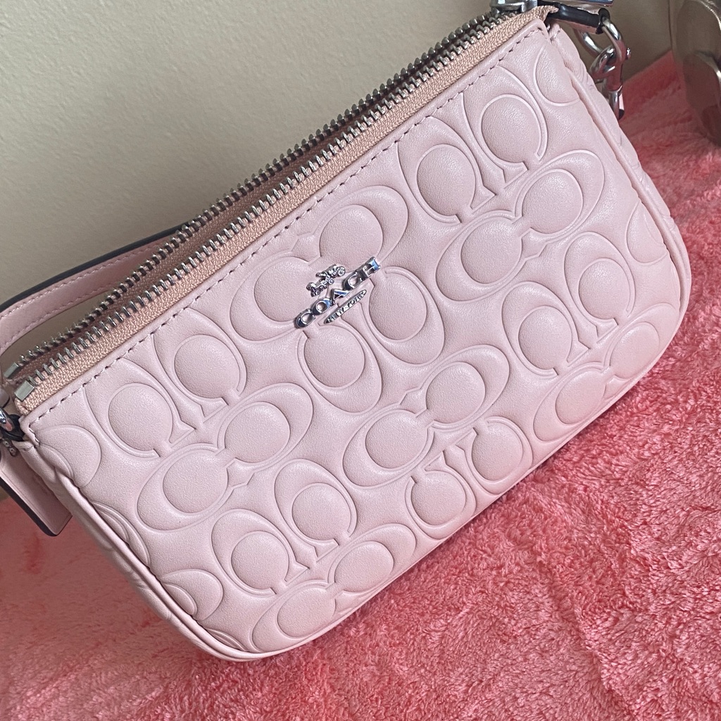 Coach Pebbled Signature Double Zip Wristlet - Pale Pink